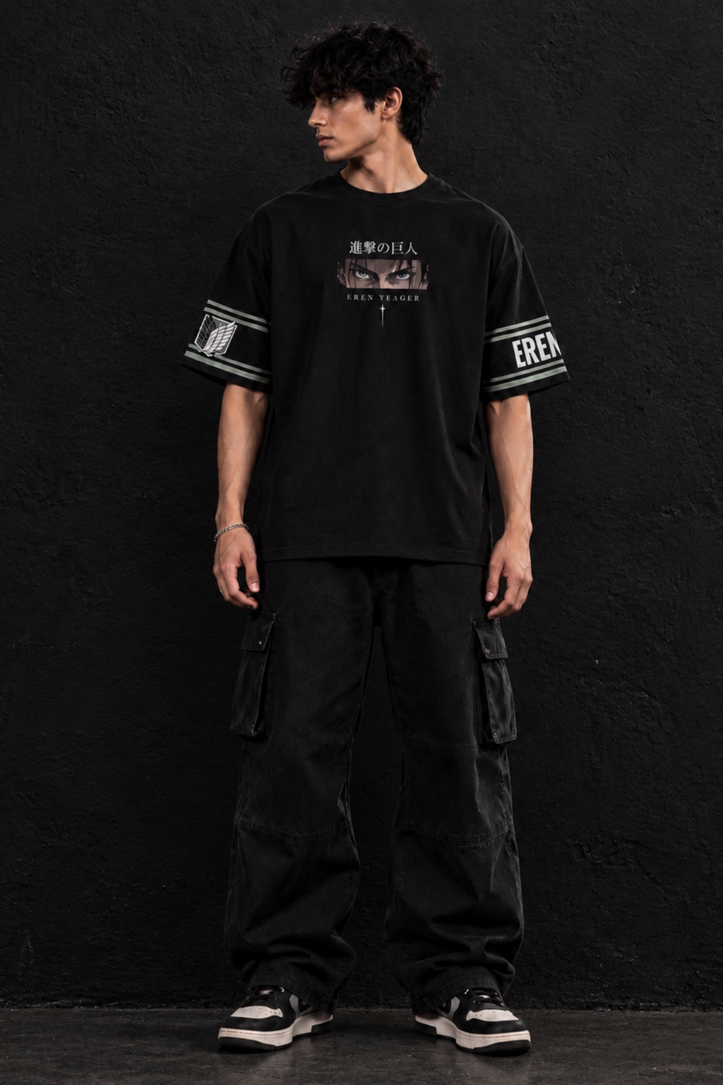 Eren Yeager Vanguard Oversized Tee – Black