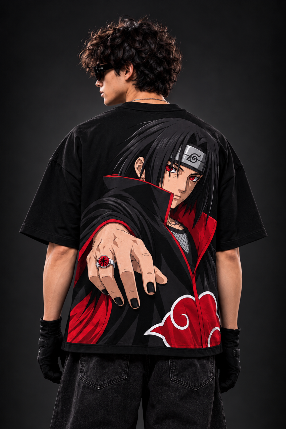 ITACHI UCHIHA – AKATSUKI SHADOW Oversized TEE 🌊 – Black