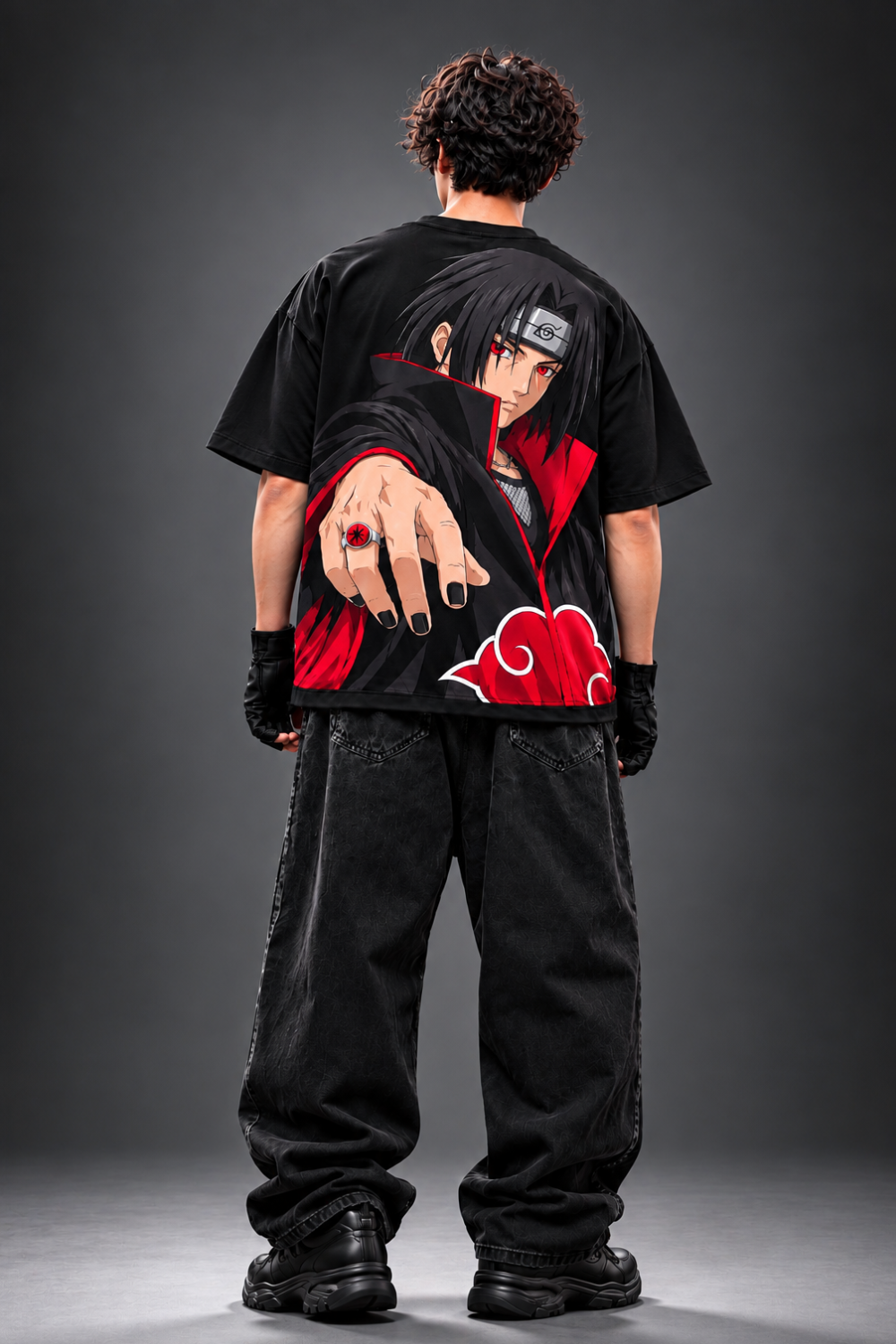 ITACHI UCHIHA – AKATSUKI SHADOW Oversized TEE 🌊 – Black