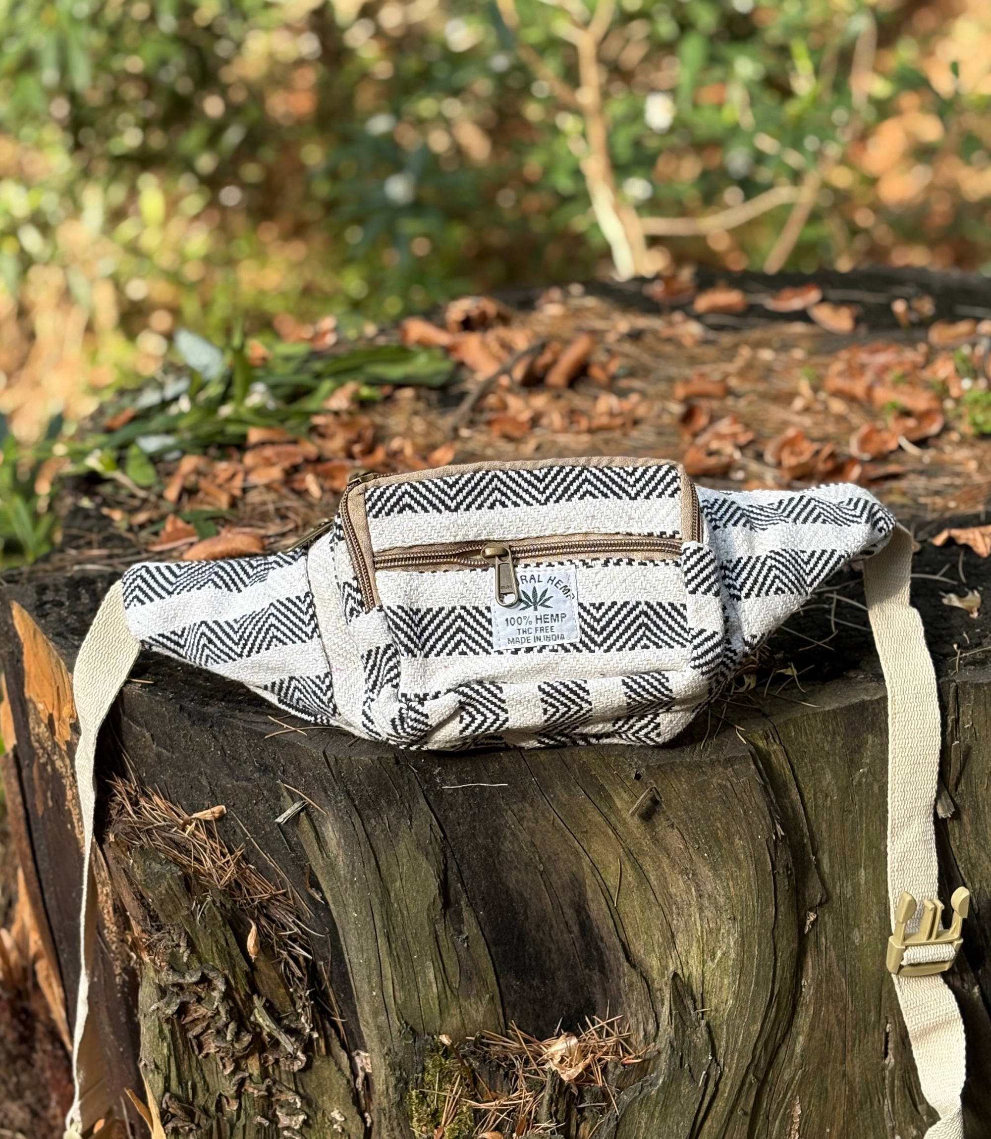 Hemp Waist Bag - Black ZigZag
