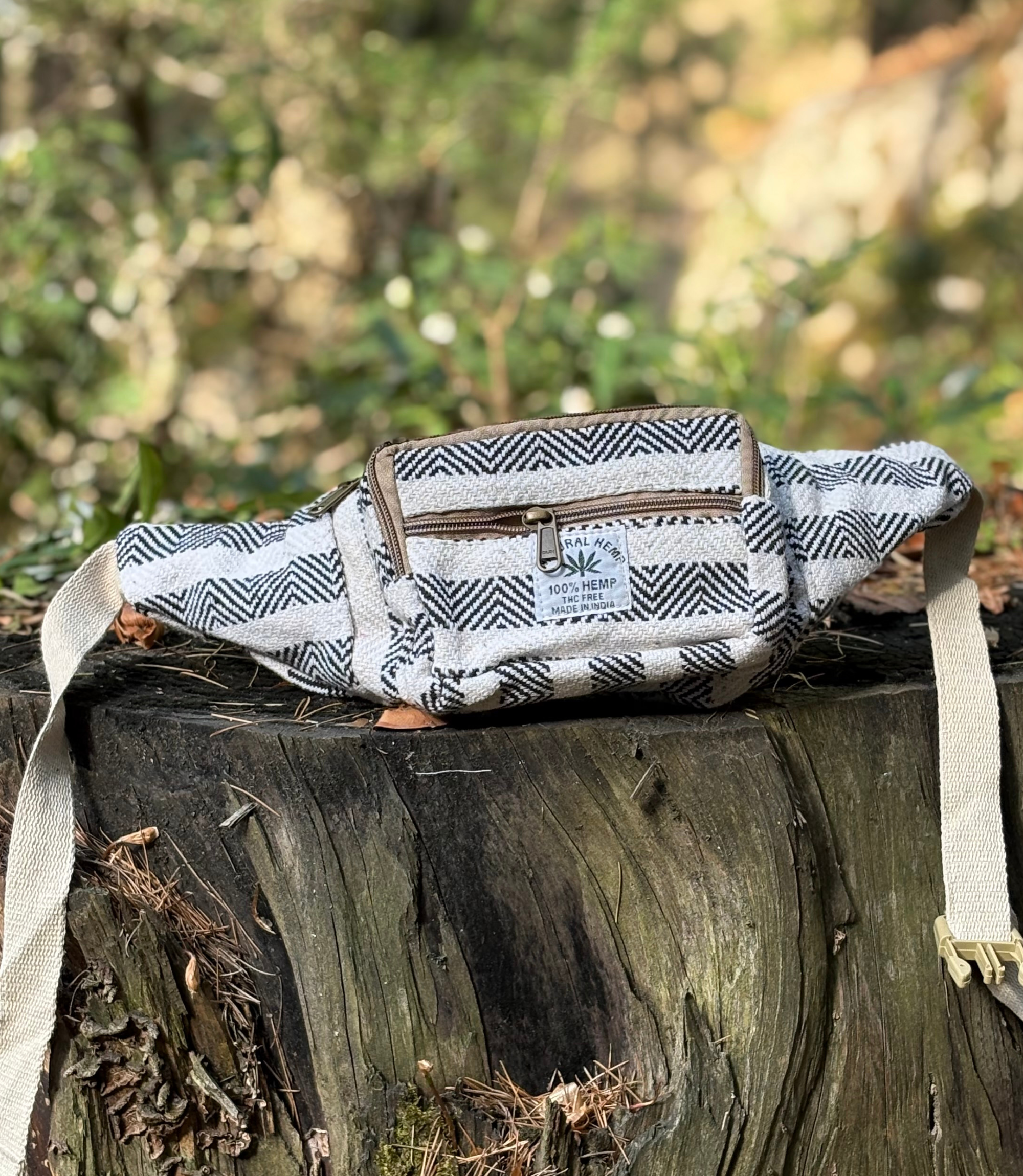 Hemp Waist Bag - Black ZigZag