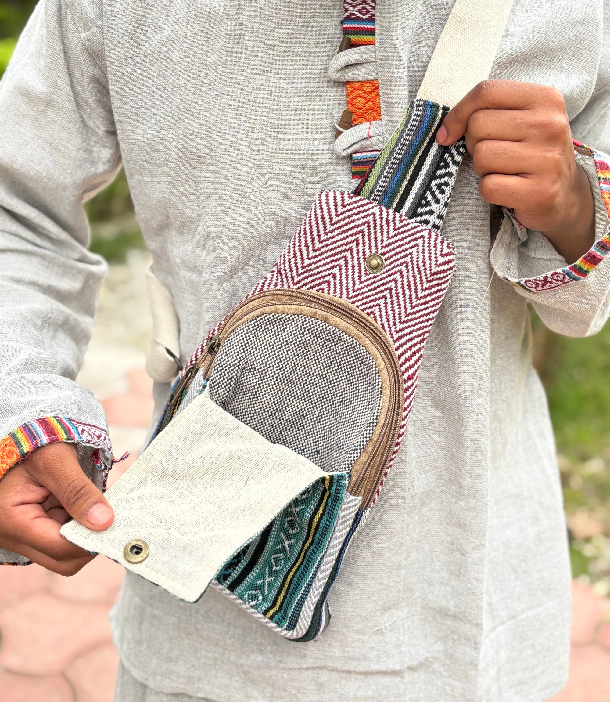 Hemp Chest Bag - Green