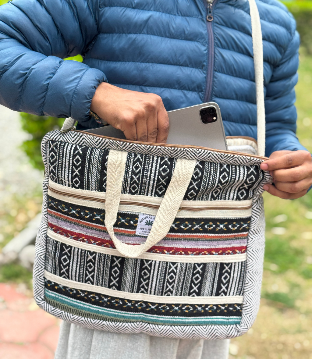 Hemp Laptop Bag - Black Pattern