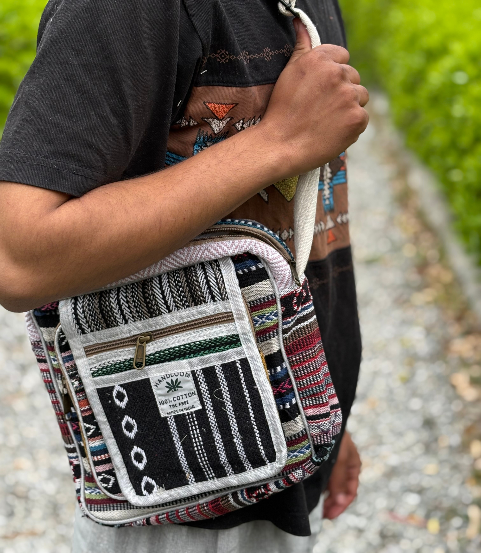 Hemp Side Bag - Black