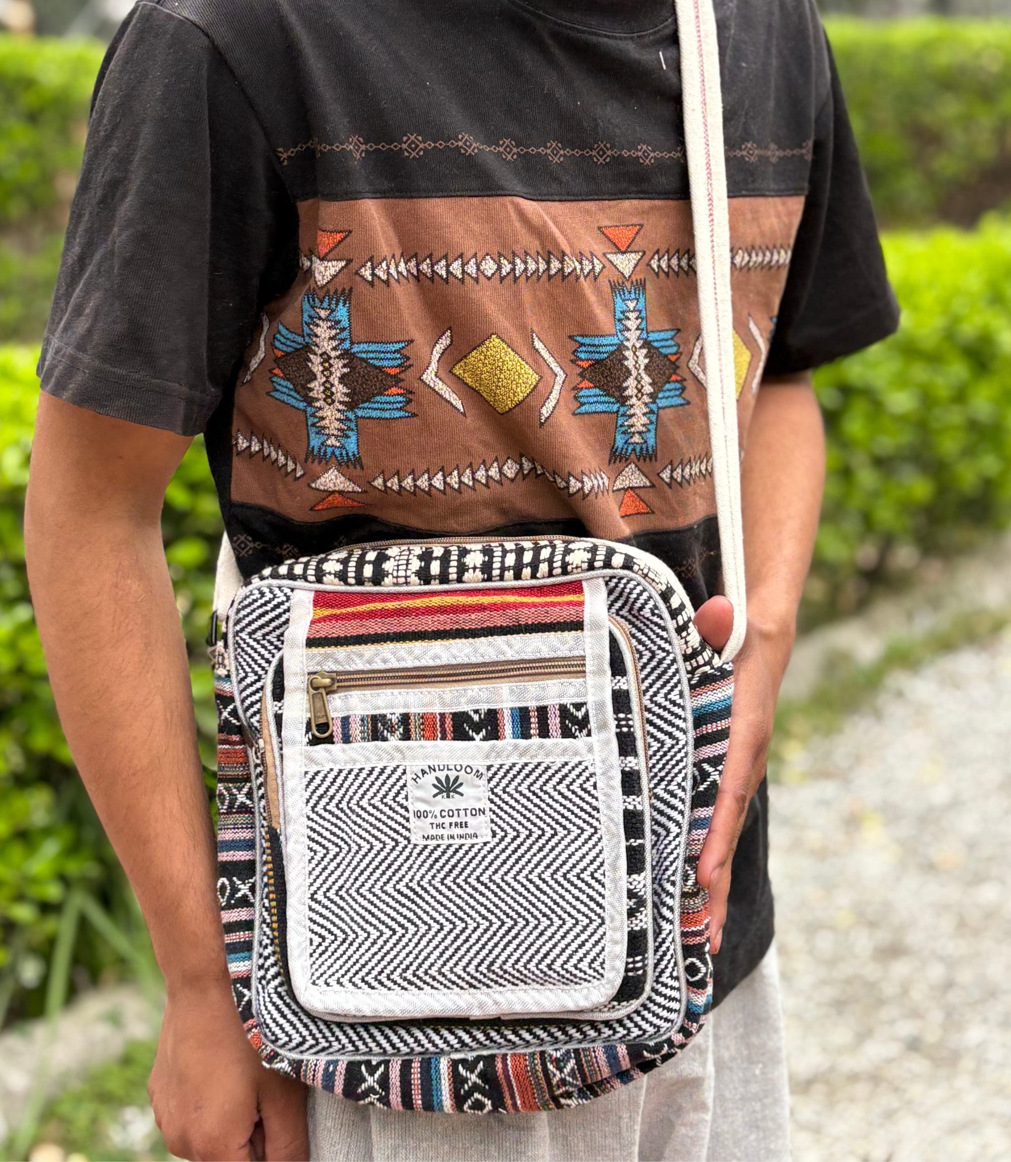 Hemp Side Bag - B-W