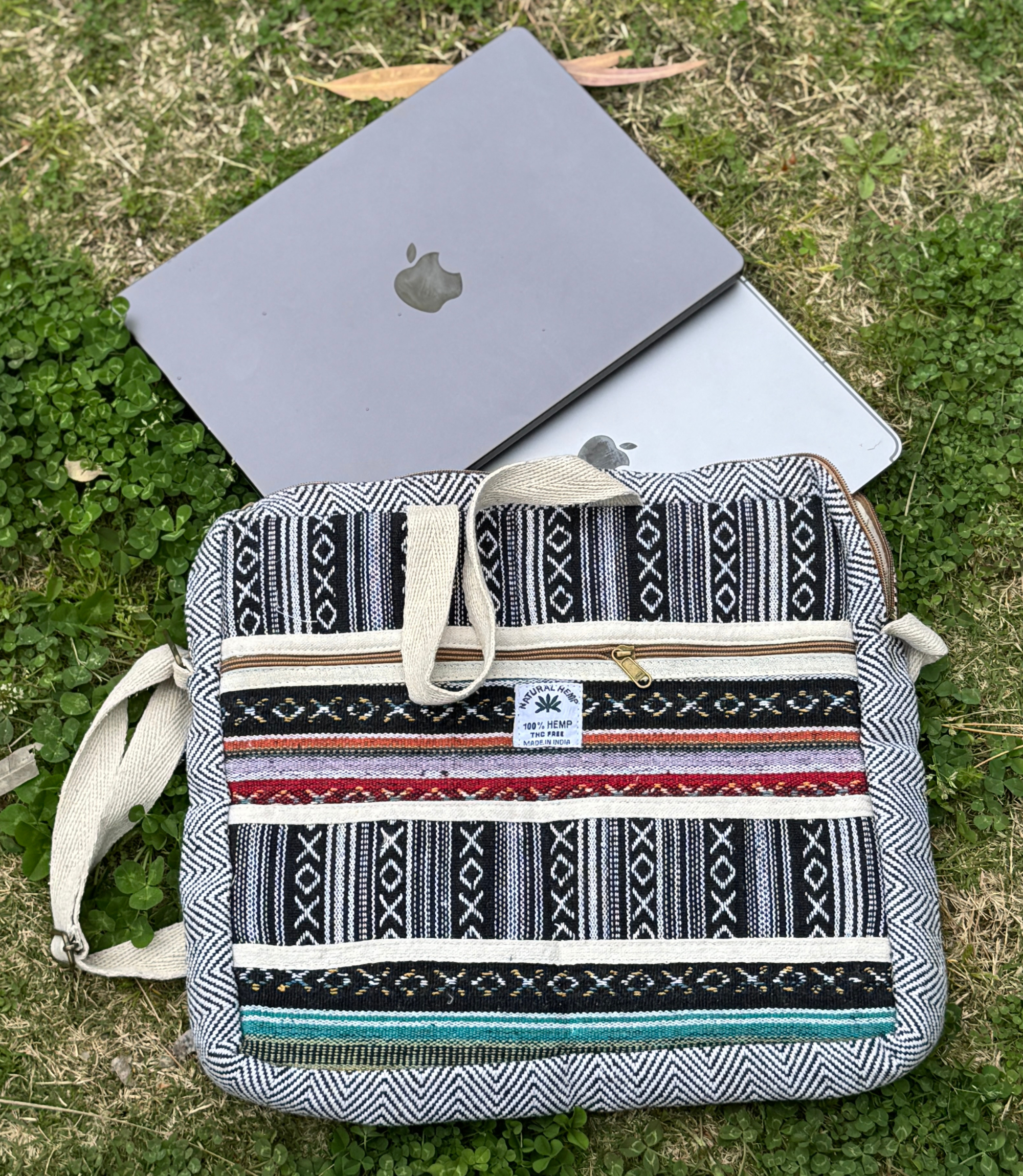 Hemp Laptop Bag - Black Pattern