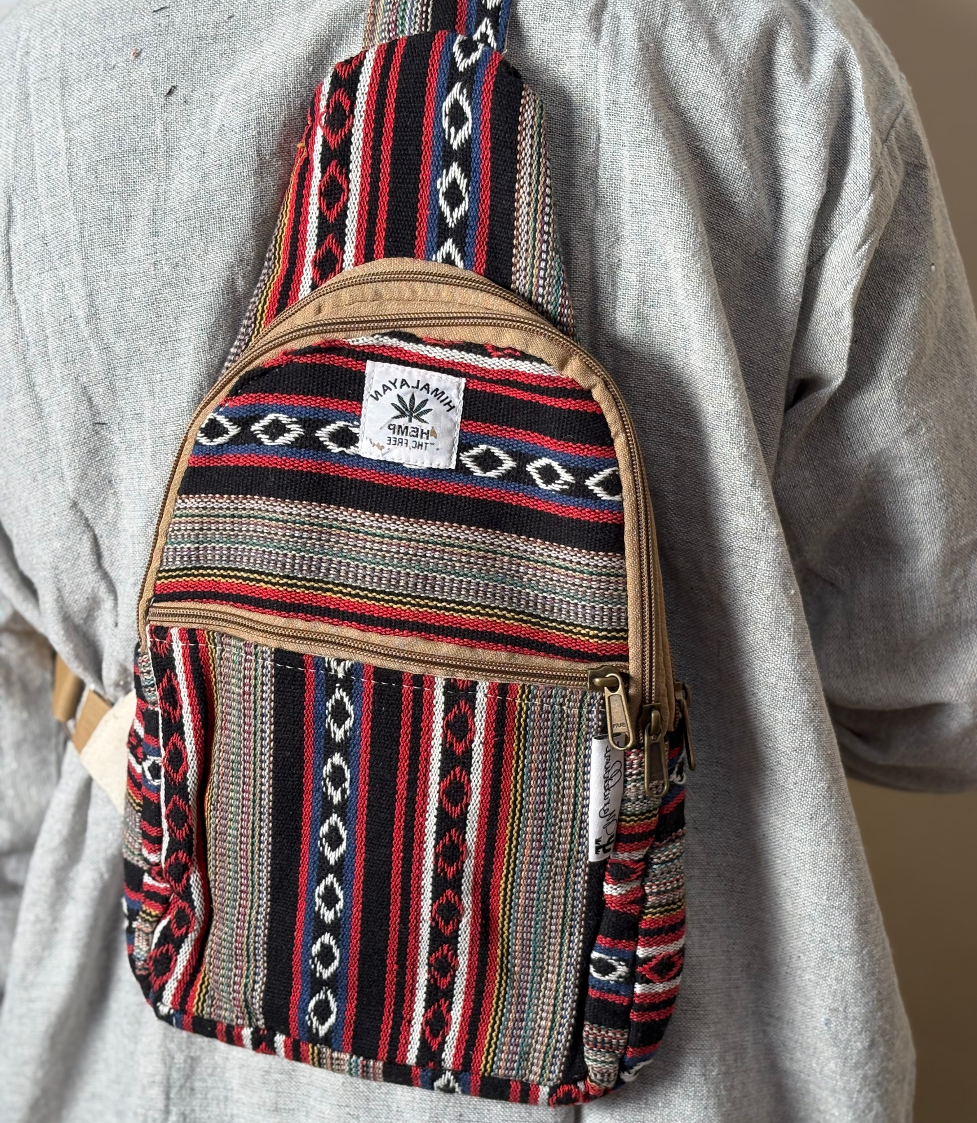Hemp Chest Bag - Red