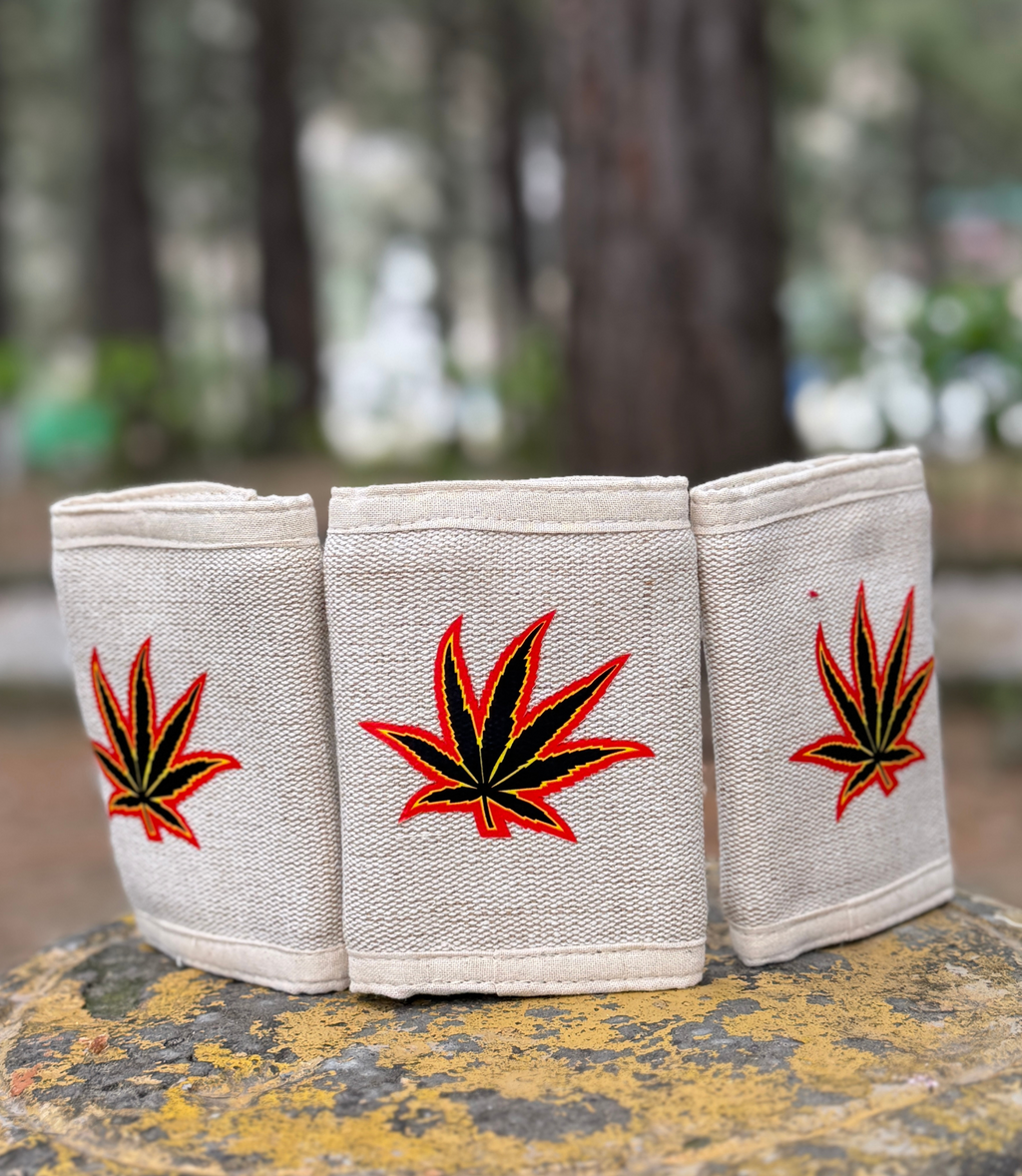 Printed Hemp Leaf Wallet