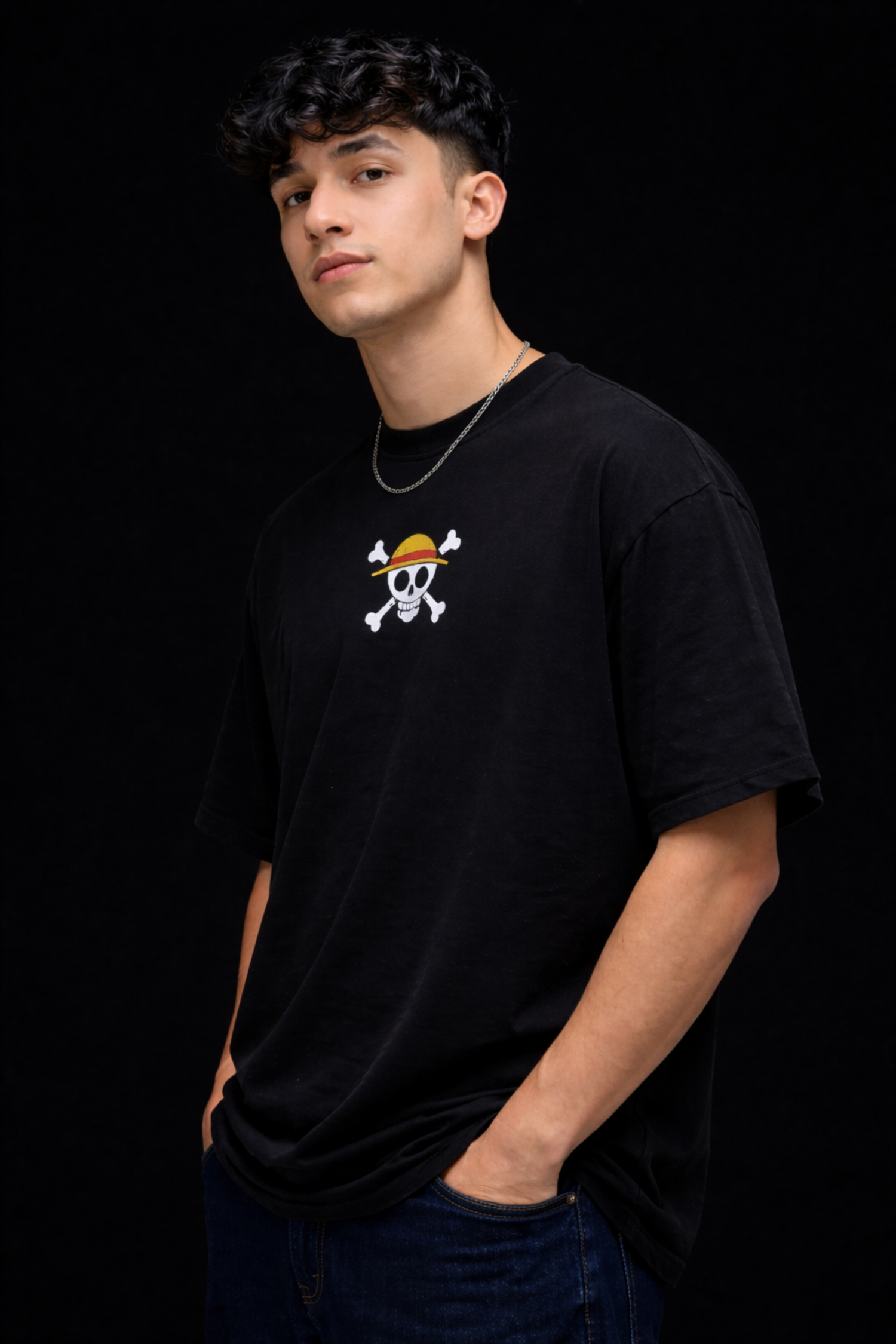 LUFFY Oversized Tee - Black