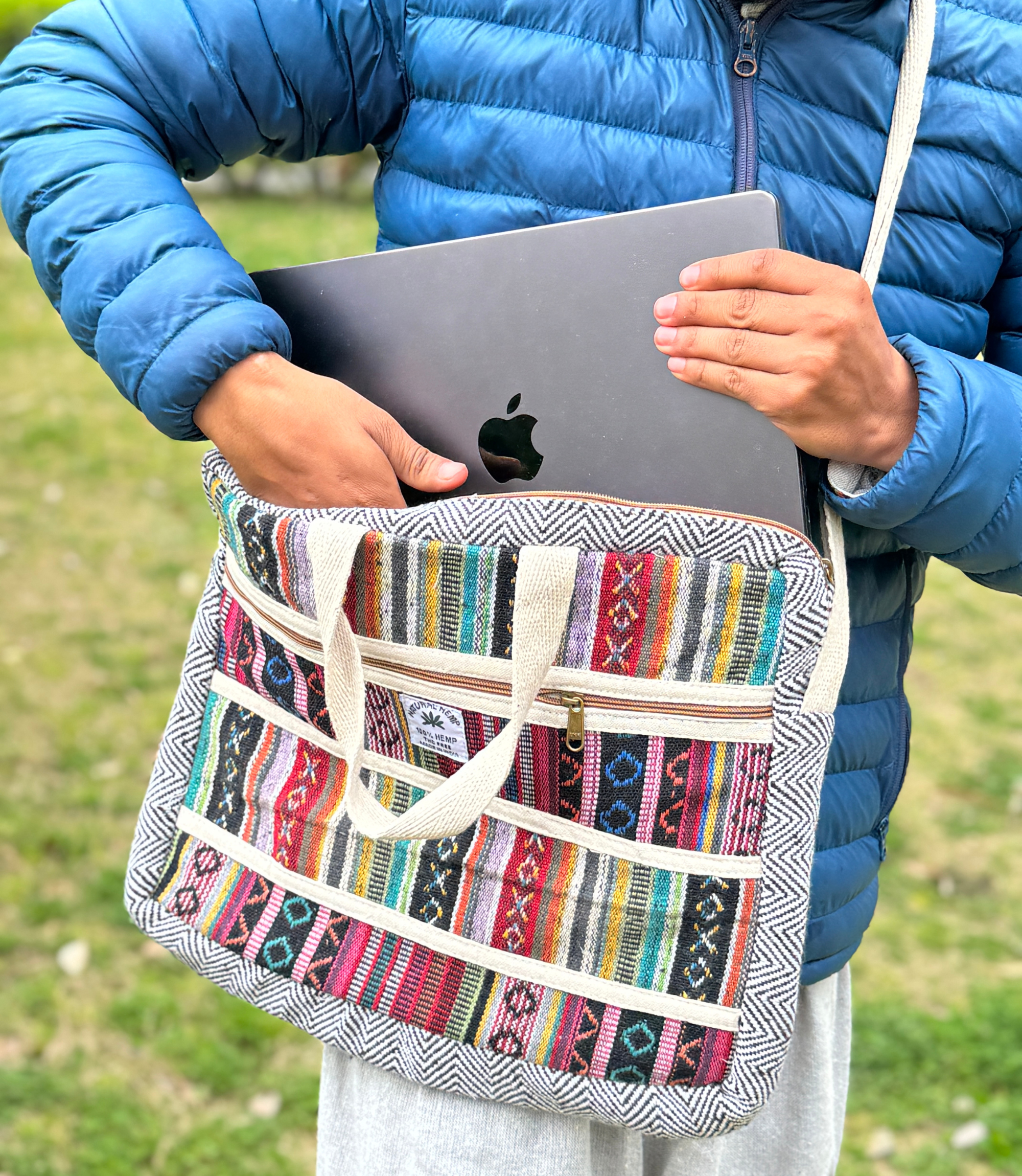 Hemp Laptop Bag - Multicolor