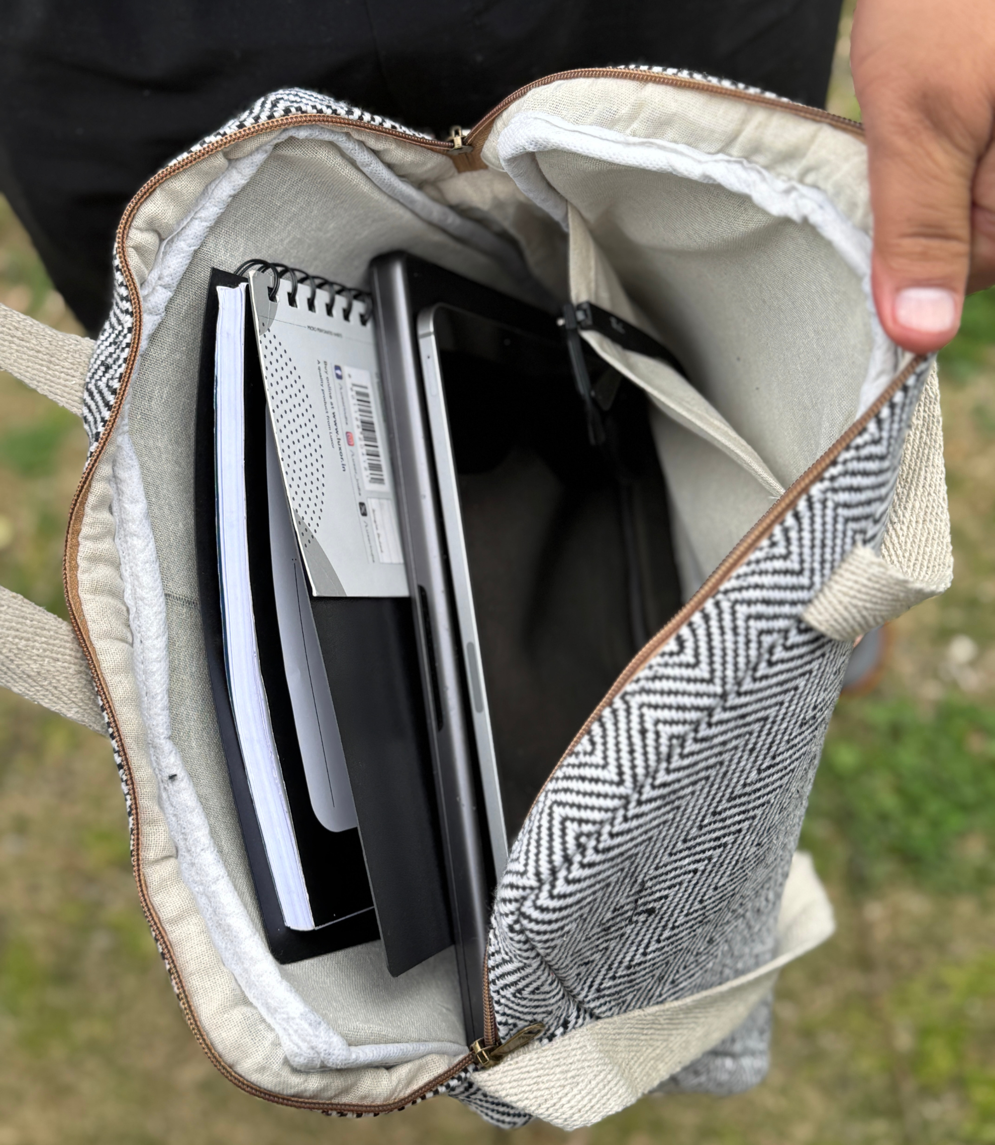 Hemp Laptop Bag - Black Pattern