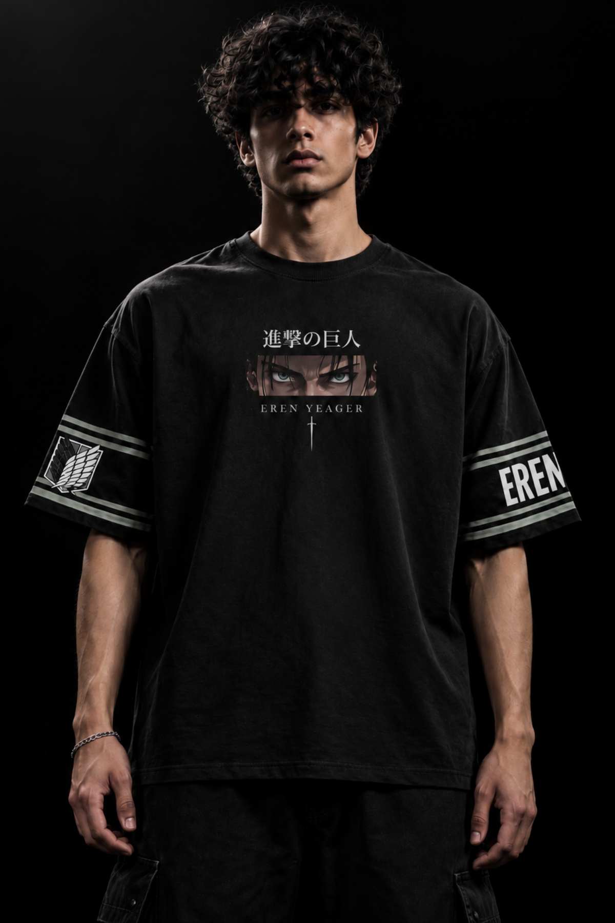 Eren Yeager Vanguard Oversized Tee – Black